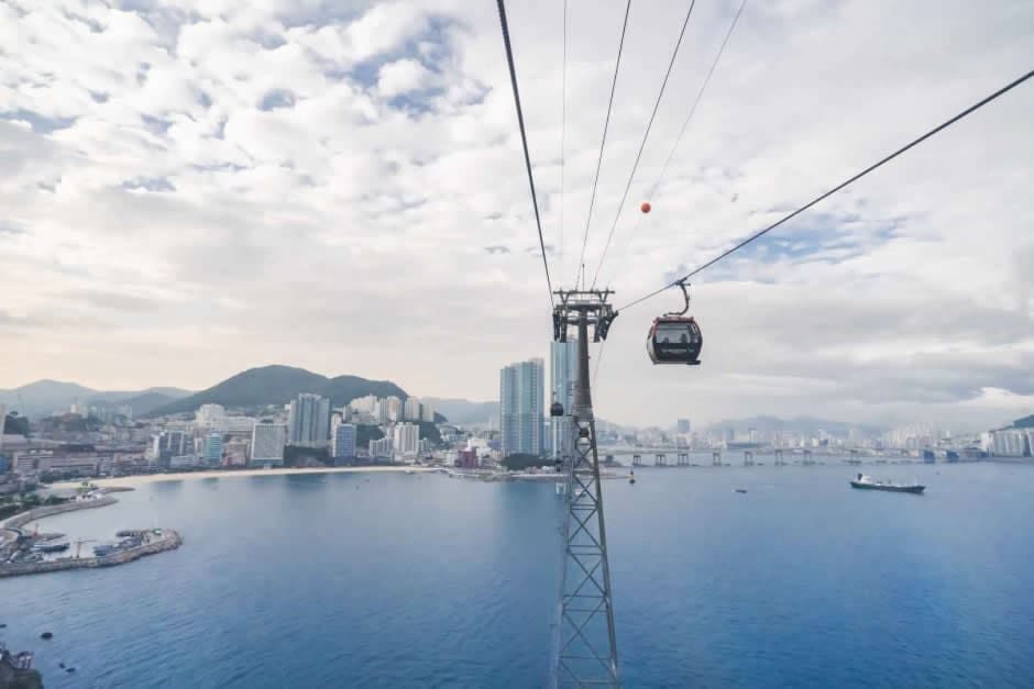 Songdo Marine Cable Car