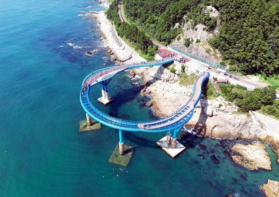 Cheongsapo Daritdol Skywalk