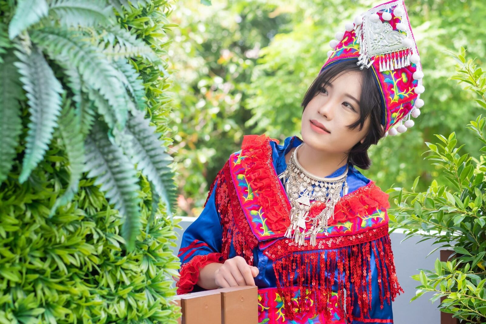 Miao costume experience
